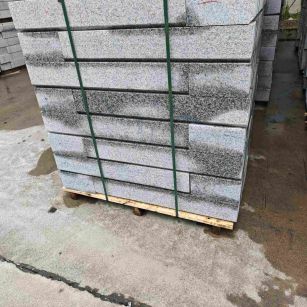 汉中芙蓉白路牙石，马路牙子