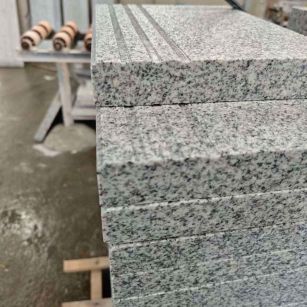 汉中芝麻白楼梯踏步