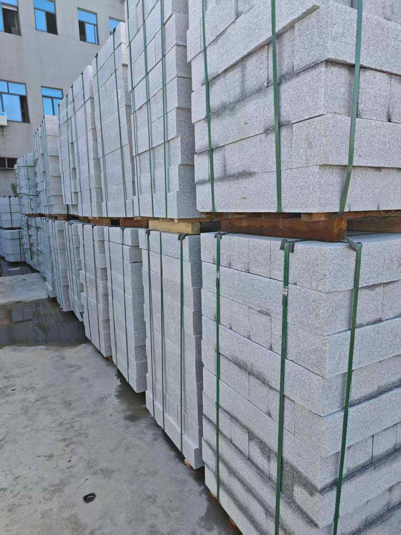 汉中芝麻白路牙石，路侧石